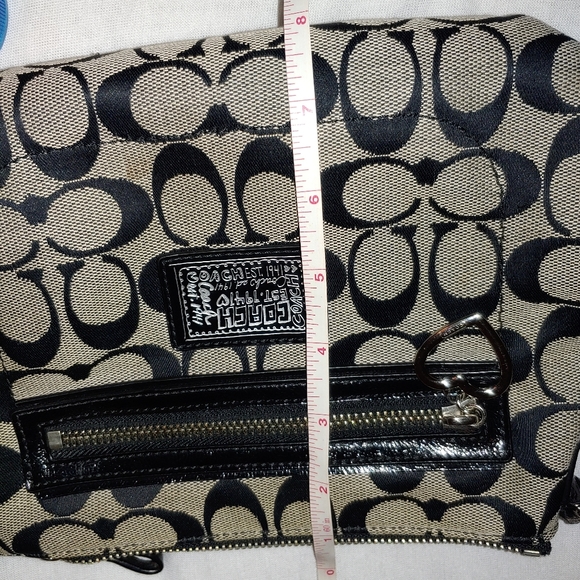 Coach Daisy Swing pack Crossbody Bag - Picture 6 of 6